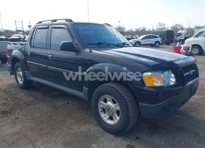 2003 Ford Explorer SPORT TRAC XLS/XLT (VIN 1FMZU77EX3UB99153) main photo