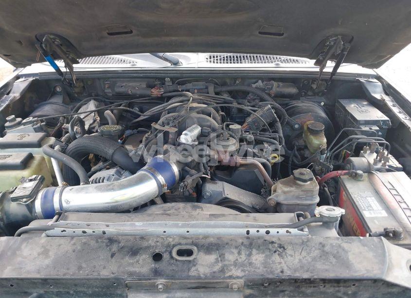 Photo 10 of 2003 Ford Explorer SPORT TRAC XLS/XLT (VIN 1FMZU77EX3UB99153)