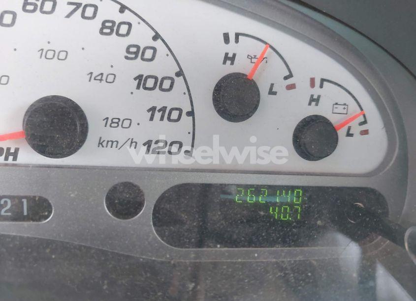 Photo 7 of 2004 Ford Explorer SPORT TRAC ADRENALIN/XLS/XLT (VIN 1FMZU77K04UB58957)