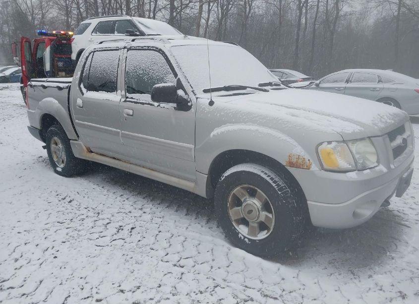 2005 Ford Explorer SPORT TRAC ADRENALIN/XLS/XLT (VIN 1FMZU77K05UB01773) main photo