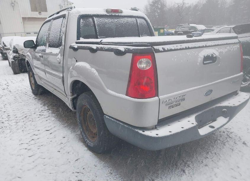 Photo 3 of 2005 Ford Explorer SPORT TRAC ADRENALIN/XLS/XLT (VIN 1FMZU77K05UB01773)