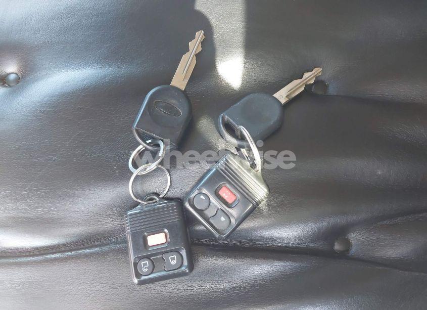 Photo 11 of 2005 Ford Explorer SPORT TRAC ADRENALIN/XLS/XLT (VIN 1FMZU77K05UB44185)