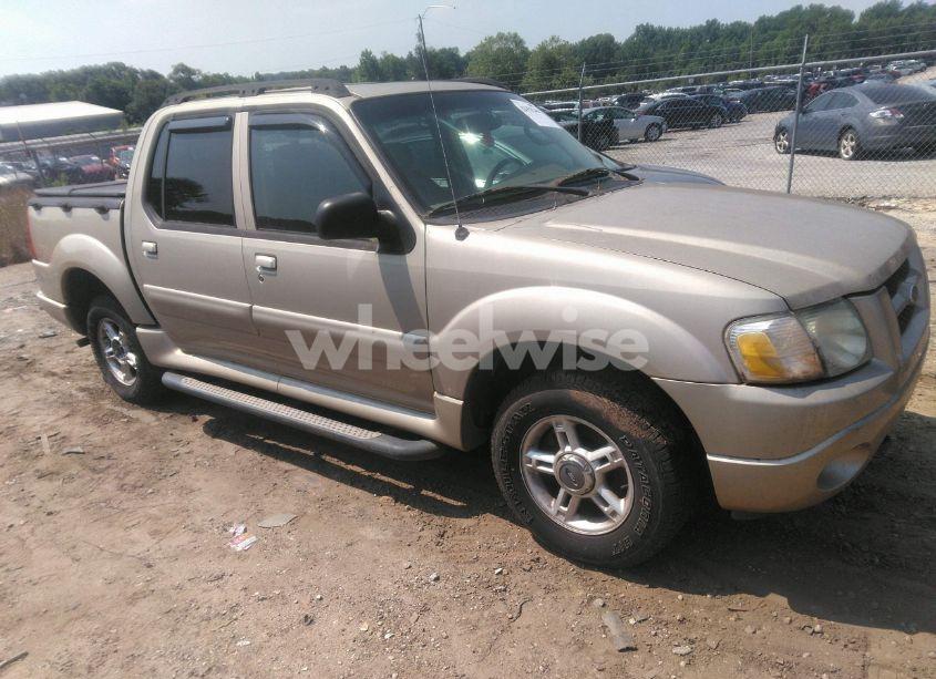 2004 Ford Explorer SPORT TRAC ADRENALIN/XLS/XLT (VIN 1FMZU77K14UB03658) main photo