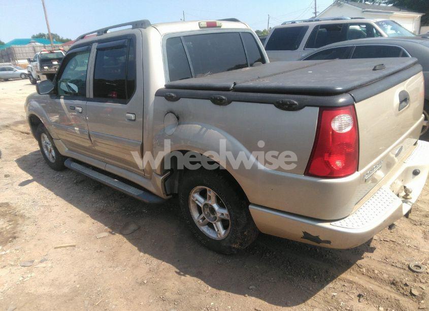 Photo 3 of 2004 Ford Explorer SPORT TRAC ADRENALIN/XLS/XLT (VIN 1FMZU77K14UB03658)