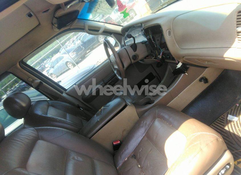 Photo 5 of 2004 Ford Explorer SPORT TRAC ADRENALIN/XLS/XLT (VIN 1FMZU77K14UB03658)