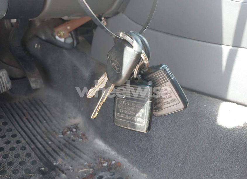 Photo 11 of 2004 Ford Explorer SPORT TRAC ADRENALIN/XLS/XLT (VIN 1FMZU77K14UB90445)