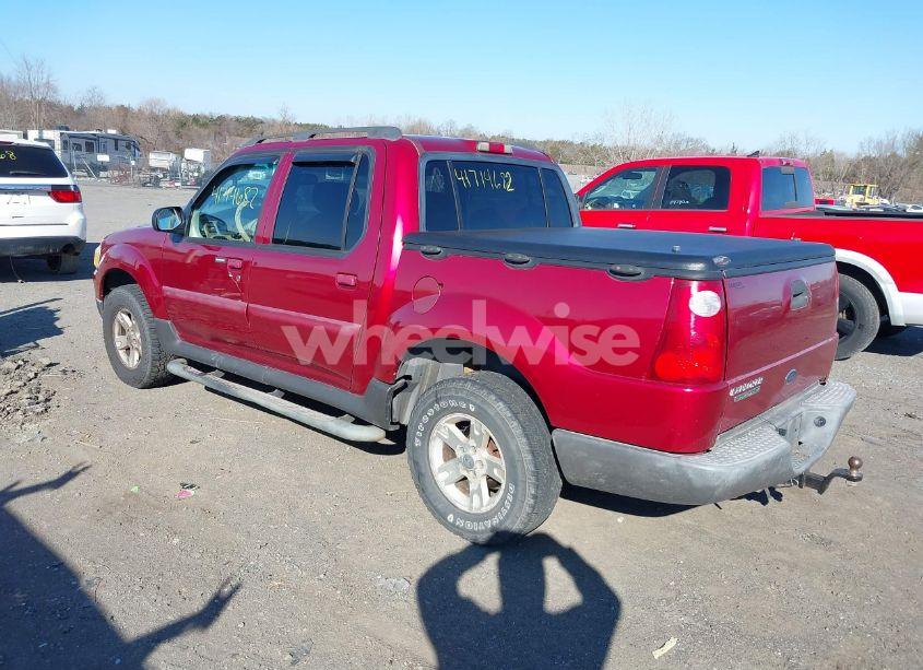 Photo 3 of 2005 Ford Explorer SPORT TRAC ADRENALIN/XLS/XLT (VIN 1FMZU77K25UA86726)
