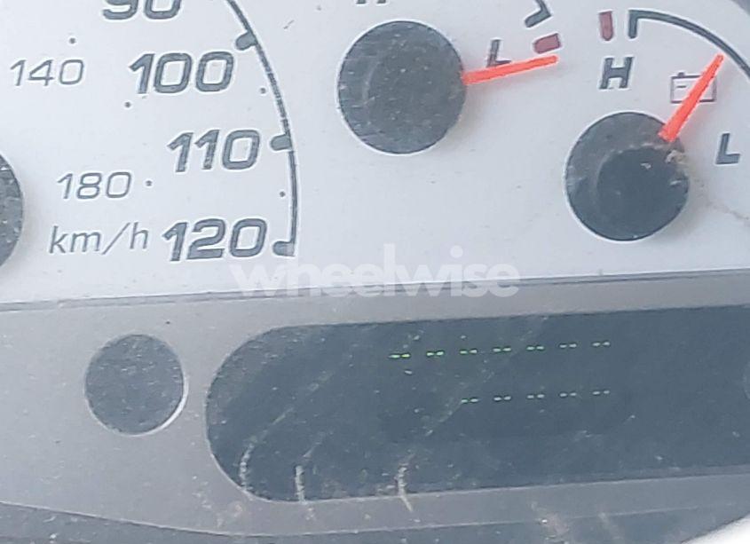 Photo 15 of 2005 Ford Explorer SPORT TRAC ADRENALIN/XLS/XLT (VIN 1FMZU77K35UA52875)