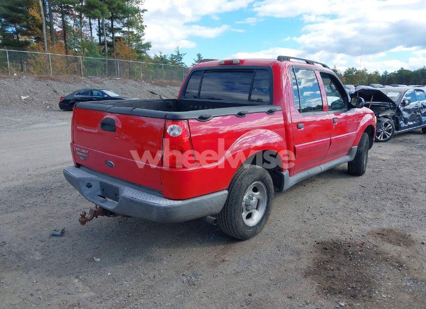 Photo 4 of 2005 Ford Explorer SPORT TRAC ADRENALIN/XLS/XLT (VIN 1FMZU77K35UA52875)