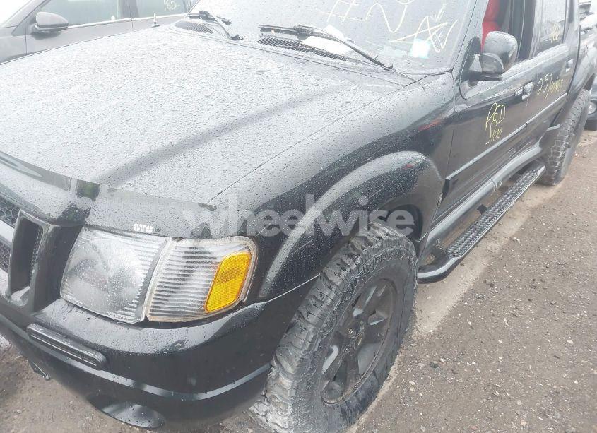 Photo 6 of 2005 Ford Explorer SPORT TRAC ADRENALIN/XLS/XLT (VIN 1FMZU77K35UB14856)