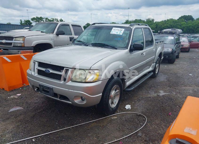 Photo 2 of 2004 Ford Explorer SPORT TRAC ADRENALIN/XLS/XLT (VIN 1FMZU77K44UB14590)