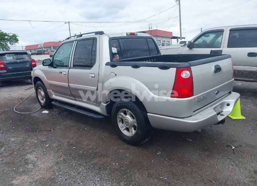 Photo 3 of 2004 Ford Explorer SPORT TRAC ADRENALIN/XLS/XLT (VIN 1FMZU77K44UB14590)