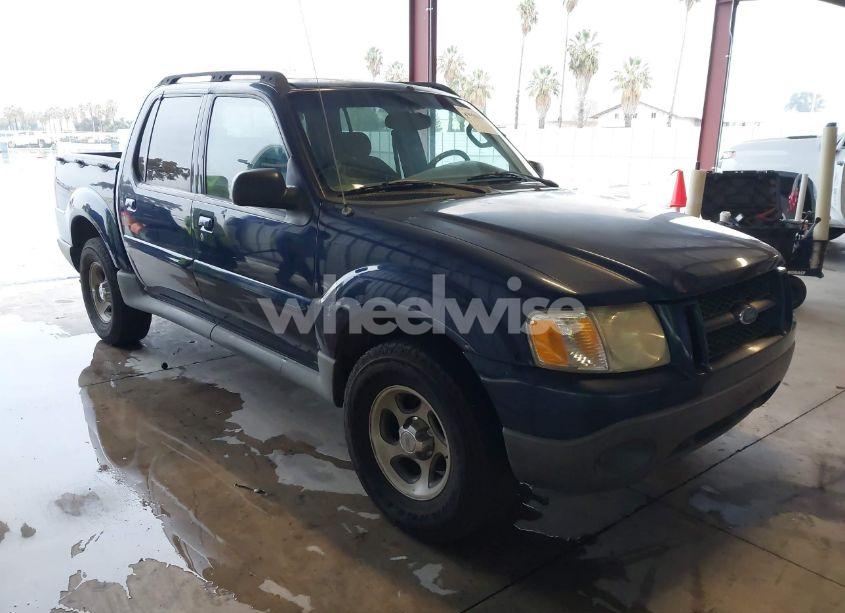 2005 Ford Explorer SPORT TRAC ADRENALIN/XLS/XLT (VIN 1FMZU77K45UB77576) main photo