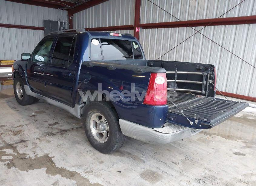 Photo 3 of 2005 Ford Explorer SPORT TRAC ADRENALIN/XLS/XLT (VIN 1FMZU77K45UB77576)