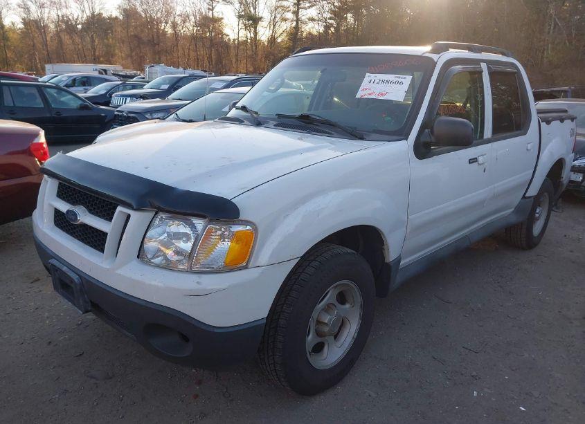 Photo 2 of 2005 Ford Explorer SPORT TRAC ADRENALIN/XLS/XLT (VIN 1FMZU77K45UB80588)