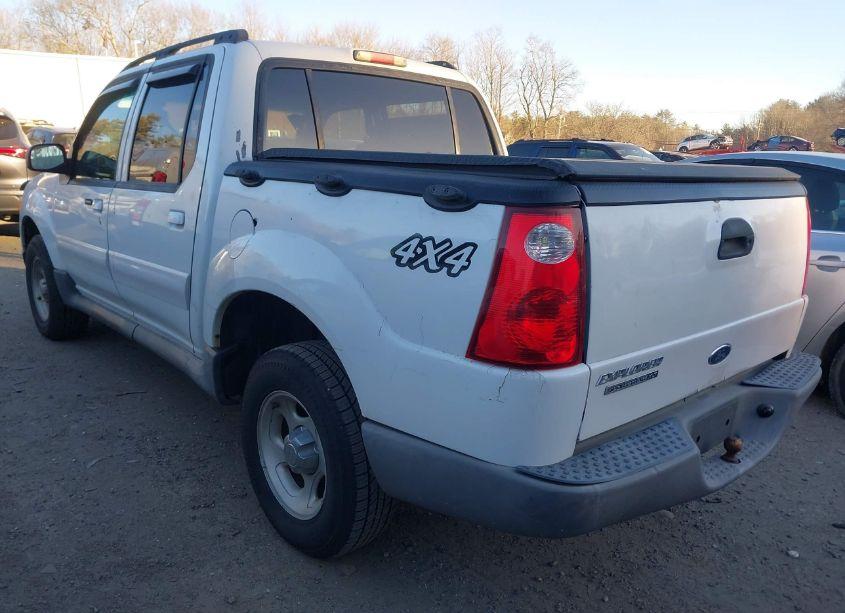 Photo 3 of 2005 Ford Explorer SPORT TRAC ADRENALIN/XLS/XLT (VIN 1FMZU77K45UB80588)