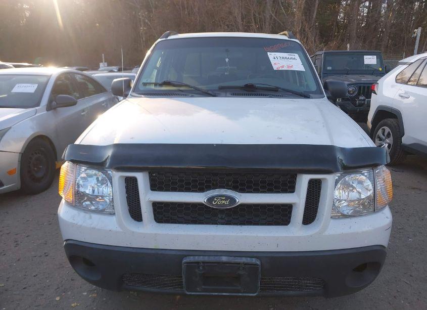Photo 6 of 2005 Ford Explorer SPORT TRAC ADRENALIN/XLS/XLT (VIN 1FMZU77K45UB80588)