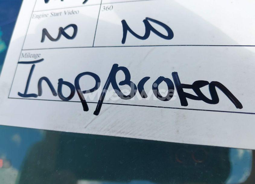 Photo 15 of 2004 Ford Explorer SPORT TRAC ADRENALIN/XLS/XLT (VIN 1FMZU77K54UA13297)