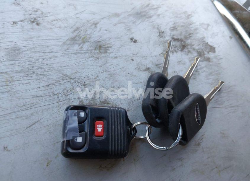 Photo 11 of 2004 Ford Explorer SPORT TRAC ADRENALIN/XLS/XLT (VIN 1FMZU77K54UA66131)