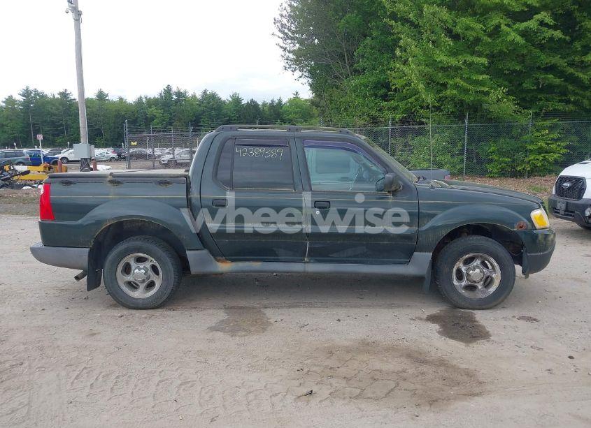 Photo 13 of 2004 Ford Explorer SPORT TRAC ADRENALIN/XLS/XLT (VIN 1FMZU77K54UB85748)