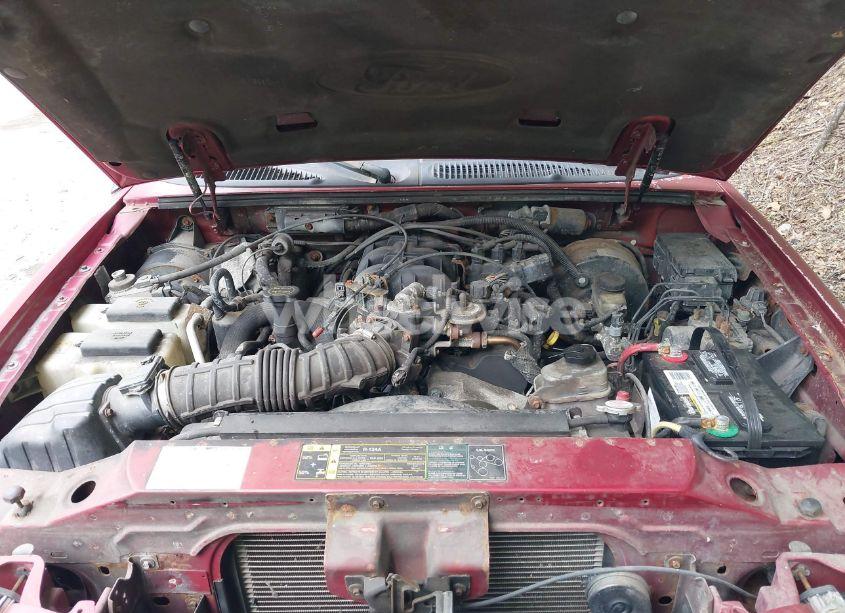 Photo 10 of 2004 Ford Explorer SPORT TRAC ADRENALIN/XLS/XLT (VIN 1FMZU77K64UA53405)