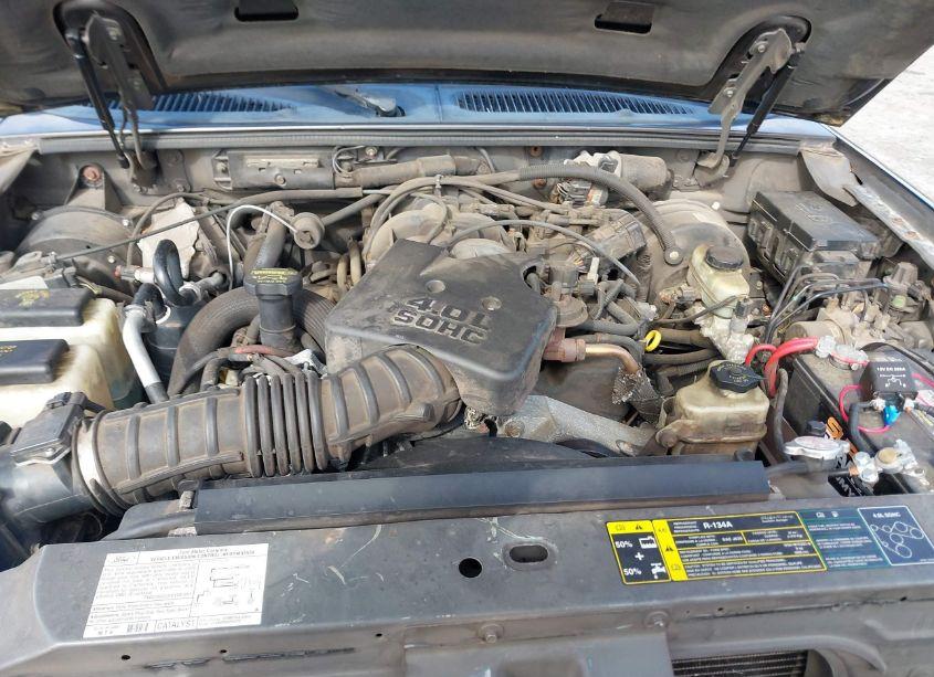 Photo 10 of 2005 Ford Explorer SPORT TRAC (VIN 1FMZU77K65UB65185)