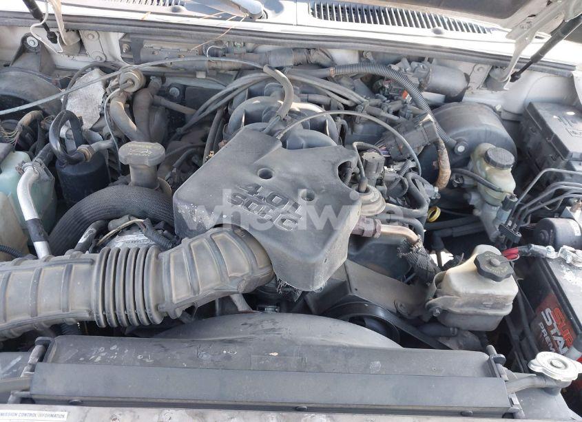 Photo 10 of 2004 Ford Explorer SPORT TRAC ADRENALIN/XLS/XLT (VIN 1FMZU77K74UA28903)