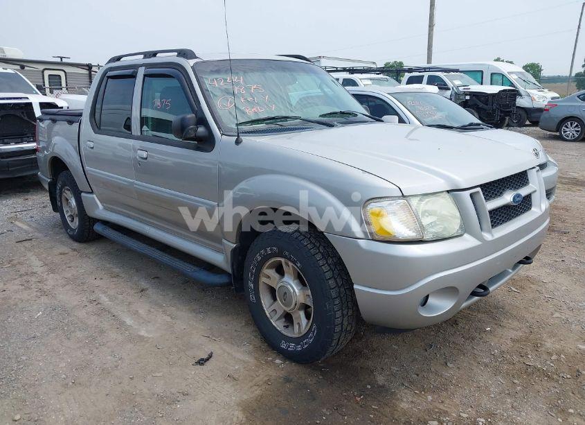 2004 Ford Explorer SPORT TRAC ADRENALIN/XLS/XLT (VIN 1FMZU77K74UB03292) main photo
