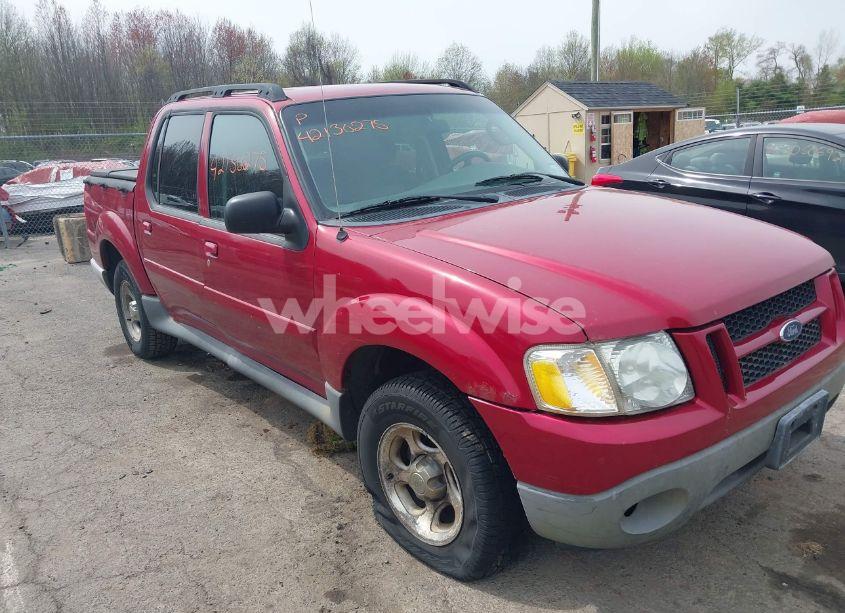 2005 Ford Explorer SPORT TRAC ADRENALIN/XLS/XLT (VIN 1FMZU77K75UA64821) main photo