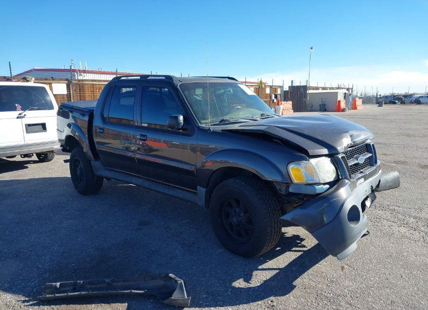 2005 Ford Explorer SPORT TRAC ADRENALIN/XLS/XLT (VIN 1FMZU77K75UB55894) main photo