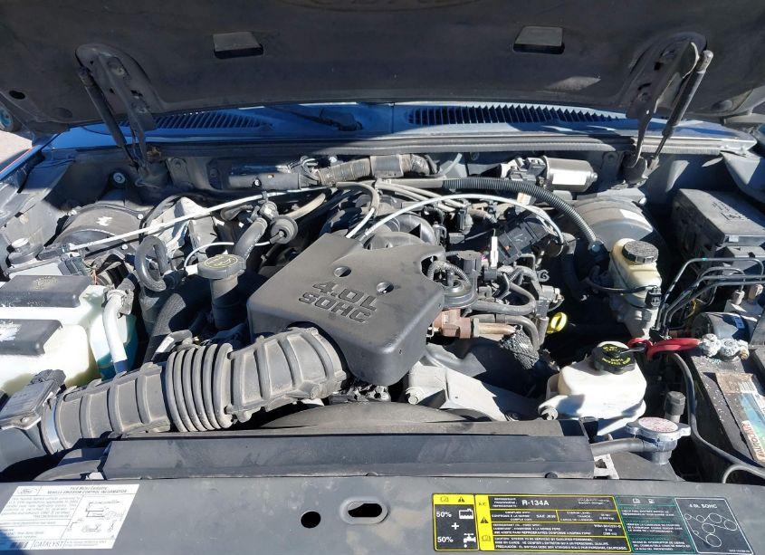 Photo 10 of 2005 Ford Explorer SPORT TRAC ADRENALIN/XLS/XLT (VIN 1FMZU77K75UB55894)