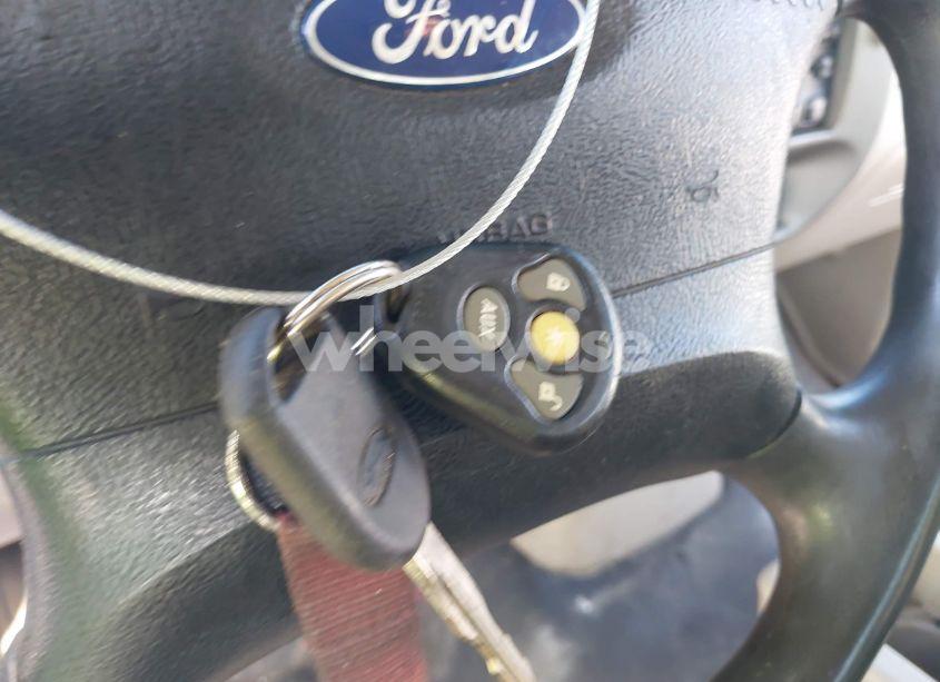 Photo 11 of 2004 Ford Explorer SPORT TRAC ADRENALIN/XLS/XLT (VIN 1FMZU77K84UA47217)