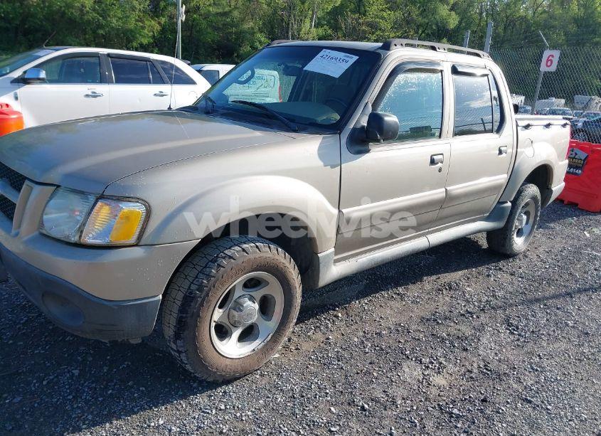 Photo 2 of 2004 Ford Explorer SPORT TRAC ADRENALIN/XLS/XLT (VIN 1FMZU77K84UA47217)