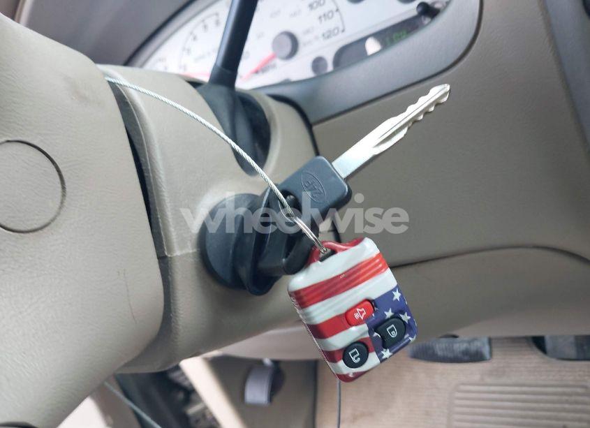 Photo 11 of 2004 Ford Explorer SPORT TRAC ADRENALIN/XLS/XLT (VIN 1FMZU77K84UA90732)