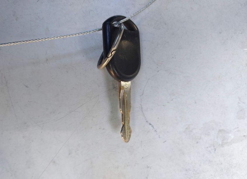 Photo 11 of 2004 Ford Explorer SPORT TRAC ADRENALIN/XLS/XLT (VIN 1FMZU77K84UA97261)