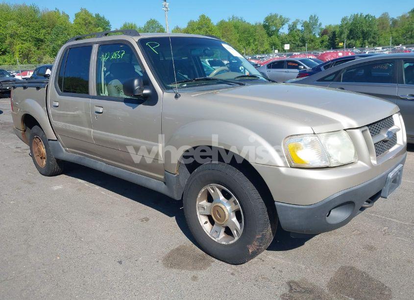 2004 Ford Explorer SPORT TRAC ADRENALIN/XLS/XLT (VIN 1FMZU77K84UB42473) main photo