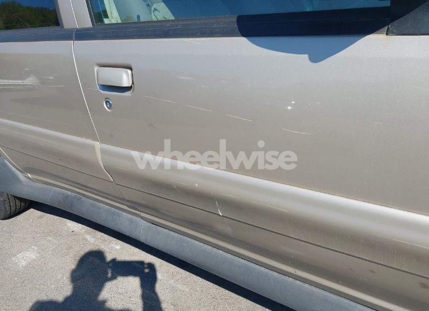 Photo 6 of 2004 Ford Explorer SPORT TRAC ADRENALIN/XLS/XLT (VIN 1FMZU77K84UB42473)