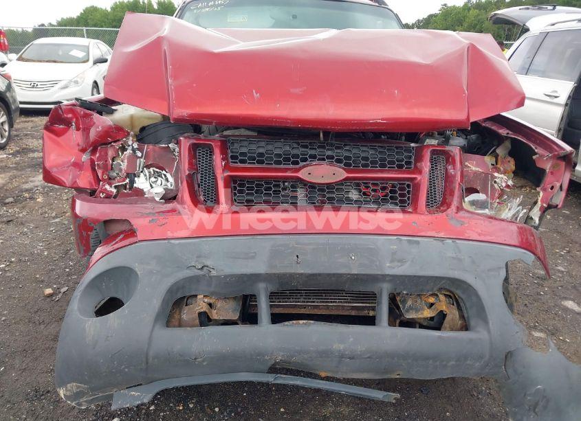 Photo 6 of 2004 Ford Explorer SPORT TRAC ADRENALIN/XLS/XLT (VIN 1FMZU77K84UB72038)