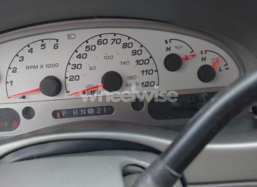 Photo 7 of 2004 Ford Explorer SPORT TRAC ADRENALIN/XLS/XLT (VIN 1FMZU77K84UB72038)