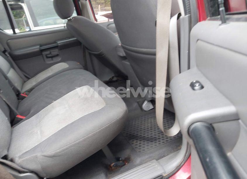 Photo 8 of 2004 Ford Explorer SPORT TRAC ADRENALIN/XLS/XLT (VIN 1FMZU77K84UB72038)