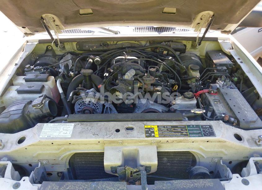 Photo 10 of 2005 Ford Explorer SPORT TRAC ADRENALIN/XLS/XLT (VIN 1FMZU77K85UA59577)
