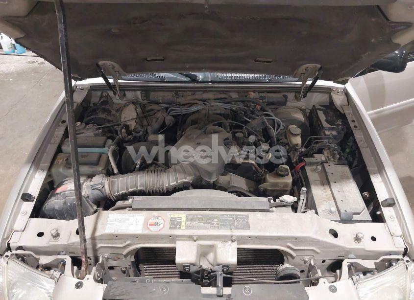 Photo 10 of 2004 Ford Explorer SPORT TRAC ADRENALIN/XLS/XLT (VIN 1FMZU77KX4UB09846)