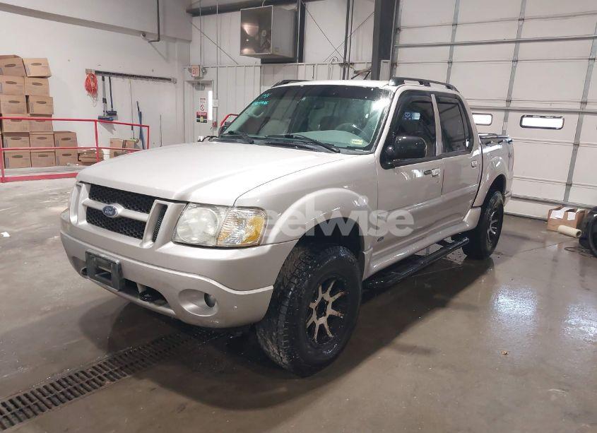 Photo 2 of 2004 Ford Explorer SPORT TRAC ADRENALIN/XLS/XLT (VIN 1FMZU77KX4UB09846)
