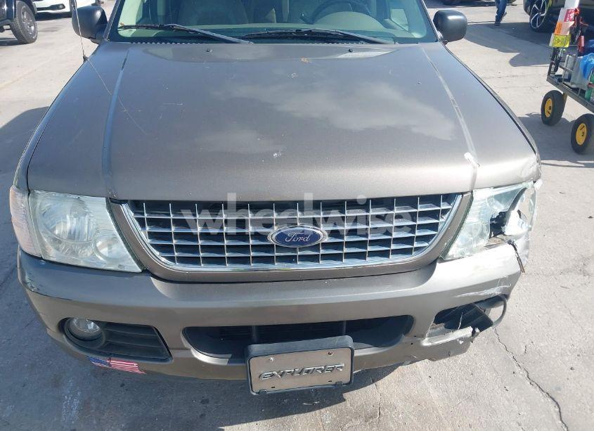 Photo 12 of 2004 Ford Explorer XLT (VIN 1FMZU83E24UB48730)