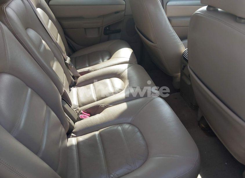 Photo 8 of 2004 Ford Explorer XLT (VIN 1FMZU83E24UB48730)