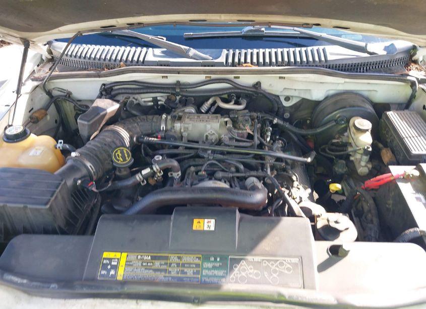Photo 10 of 2004 Ford Explorer EDDIE BAUER (VIN 1FMZU84W34UA21704)