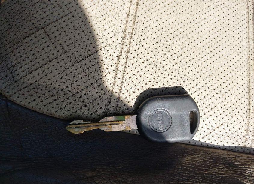 Photo 11 of 2004 Ford Explorer EDDIE BAUER (VIN 1FMZU84W34UA21704)