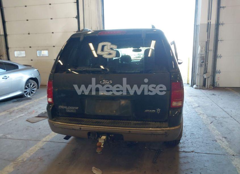 Photo 16 of 2004 Ford Explorer EDDIE BAUER (VIN 1FMZU84WX4UA32084)