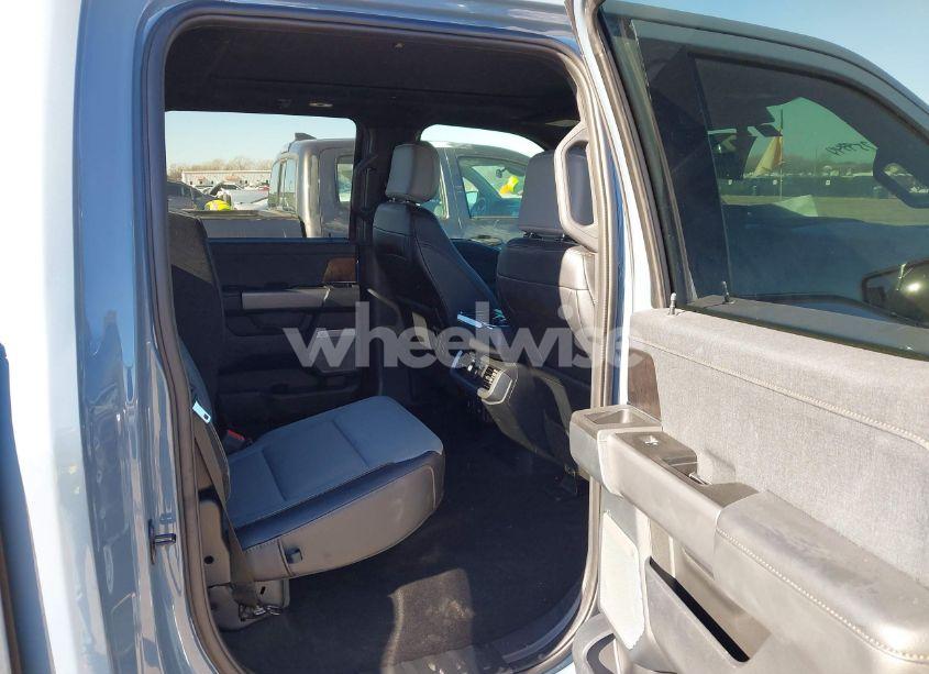 Photo 8 of 2023 Ford F-150 LIGHTNING LARIAT (VIN 1FT6W1EV4PWG14074)