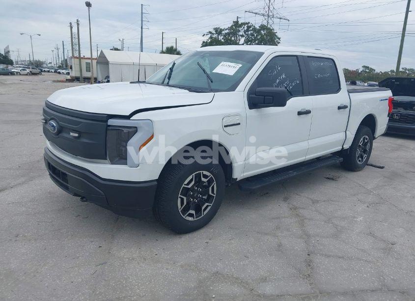 Photo 2 of 2023 Ford F-150 LIGHTNING PRO (VIN 1FT6W1EV4PWG31604)